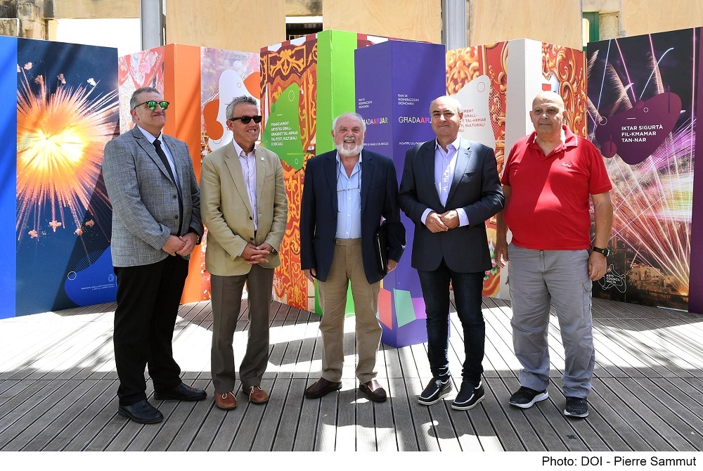 €470,000 in financial support for feast associations